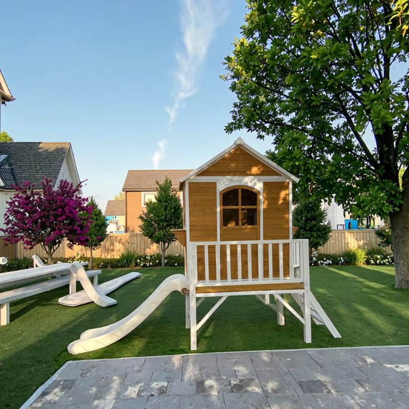 بيت لعب خشبي حديث للأطفال من ط - مراجعة Kids Outdoor Wooden Playhouse وسعره